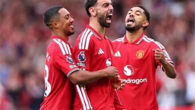 بقميص منتخب مصر.. ظهور لافت لنجم مانشستر يونايتد في الأهرامات