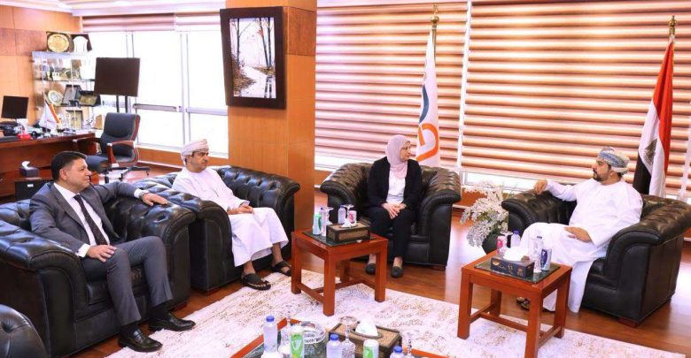 بنظام المطور الصناعي.. مقترح لإنشاء منطقتين صناعيتين مشتركتين بين مصر وعُمان