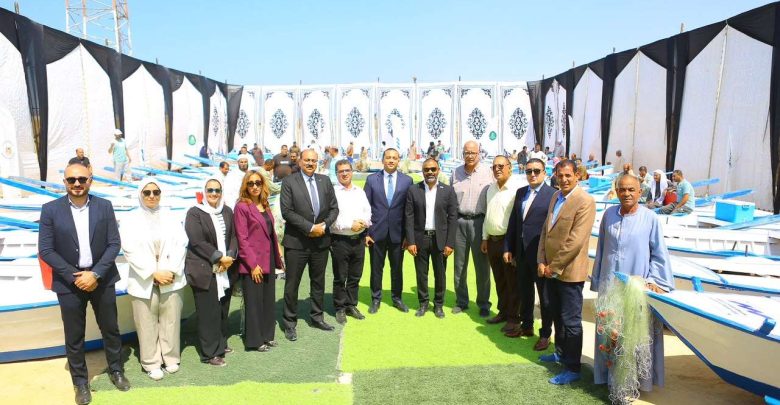 بنك قناة السويس يدعم التمكين الاقتصادي لصغار الصيادين بمبادرة "مراكب رزق" في محافظة السويس بالتعاون مع مؤسسة صنّاع الخير