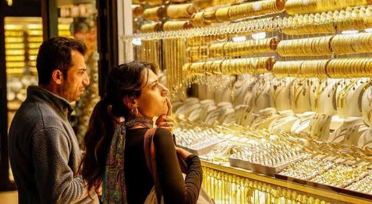 تحديث سعر الذهب اليوم.. تراجع عيار 21 في الصاغة تفاصيل المصنعية