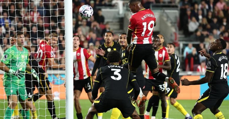 تشيلسي يواصل السقوط ويخسر بثلاثية أمام برينتفورد في الدوري الإنجليزي