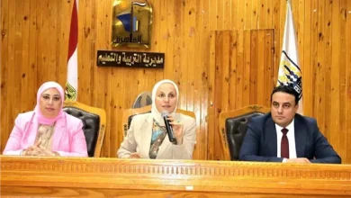 تعليم القاهرة تبحث آليات متابعة المدارس الخاصة وضمان انتظام الدراسة