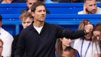 تقارير: برشلونة يراقب وضع لاعب تشيلسي وسط خلافه مع ألونسو