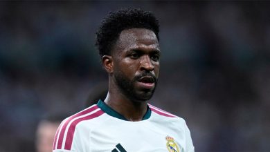تقارير: جماهير ريال مدريد تفقد صبرها تجاه فينيسيوس