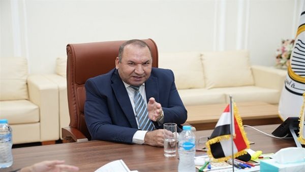 جامعة أسيوط الأهلية تبحث تطوير البرامج الأكاديمية وتحديث المنصة الوطنية