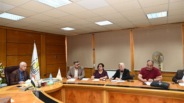 جامعة أسيوط تطلق الدورة 77 لإعداد المعلم الجامعي وتدعم شباب الأكاديميين