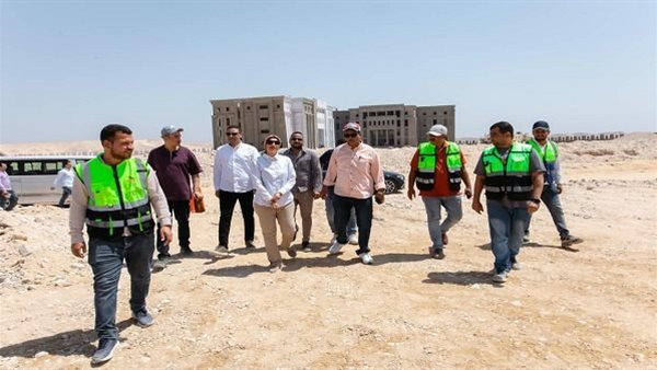 جامعة الأقصر تضع الحرم الجامعي الذكي على طريق الاستدامة