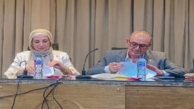 جامعة العاصمة توقع بروتوكول تعاون مع غرفة صناعة الملابس لتطوير تدريب الطلاب