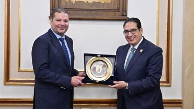 جامعة القاهرة تتعاون مع «التأمين الصحي الشامل» لتقديم خدمات علاج الأورام