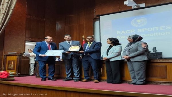 جامعة سوهاج تتصدر جائزة علمية كبرى في أبحاث السرطان