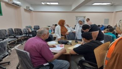 جامعة سوهاج تستقبل الطلاب ذوي الإعاقة وتهيئ انطلاقة ميسرة للكشف الطبي 2026