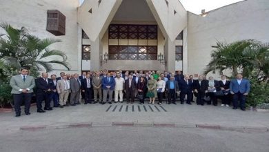 جامعة عين شمس تطلق وحدة لم الشمل بكلية الحقوق وتبحث فرع كلية القانون الأهلية
