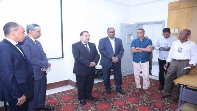 جامعة قنا تطور مهارات موظفيها ببرنامجين متخصصين