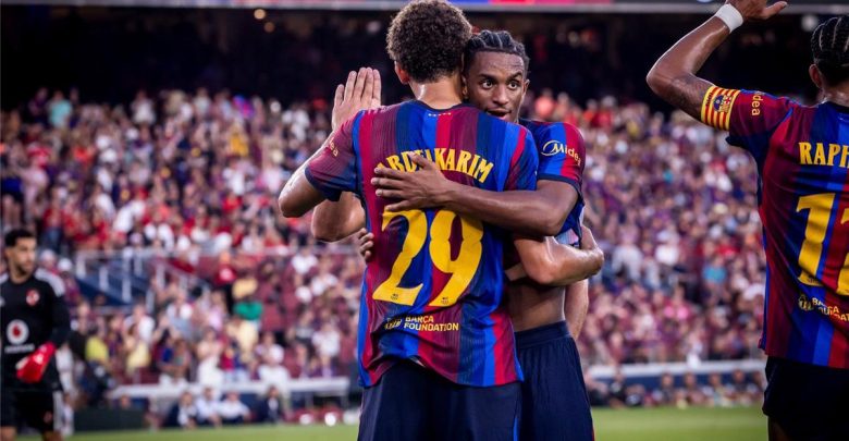 جماهير برشلونة تتوجه بطلب إلى فليك بعد مشاركة حمزة عبد الكريم أمام رايو فاليكانو