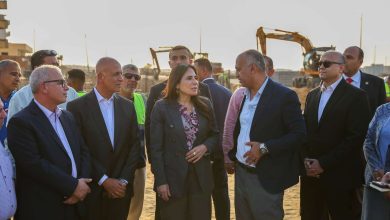 جولة مفاجأة.. وزيرة الإسكان تتفقد أعمال تطوير الحي المتميز بمدينة بدر