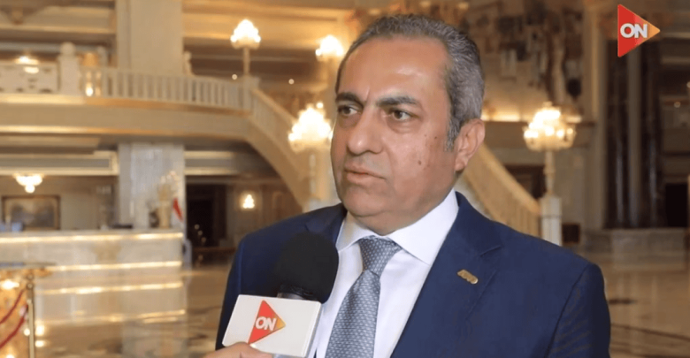 خالد عباس: المعالم الرئيسية بالعاصمة الجديدة أصبحت تمثل علامات بارزة