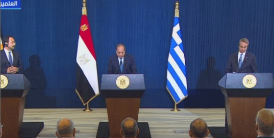 خبير اقتصادي: قمة مصر وقبرص واليونان تفتح آفاقاً لزيادة الاستثمارات والتبادل التجاري