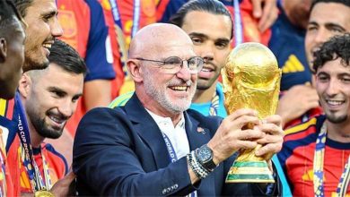 دي لا فوينتي: الكرة الذهبية للمدربين واللاعبين؟ لا يستحقها سوى الإسبان