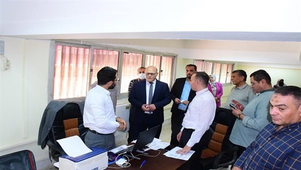 رئيس جامعة سوهاج يرسم مسارًا جديدًا للابتكار والخدمات التعليمية واستثمار الأصول