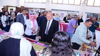 رئيس جامعة سوهاج يرصد مواهب الطلاب قبل أسبوع شباب الجامعات