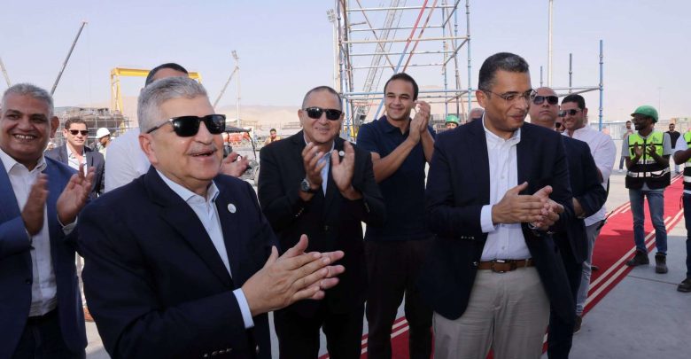 رئيس هيئة قناة السويس يشهد تدشين واستلام وحدات بحرية جديدة بترسانة جنوب البحر الأحمر