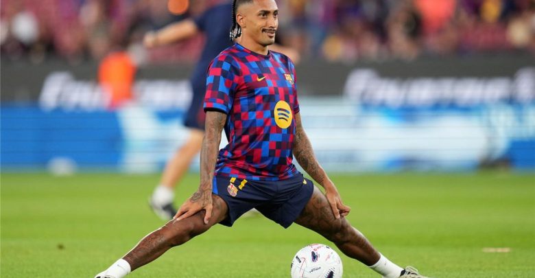 رقم قياسي ينتظر رافينها مع برشلونة خلال مواجهة فالنسيا