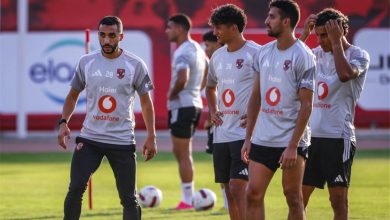 شوبير ينفعل بسبب قائمة غيابات الأهلي أمام المقاولون العرب