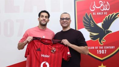 شوبير يُعلق على تجديد نجله مصطفى لـ الأهلي.. ويصرح: أعجبني حديثه