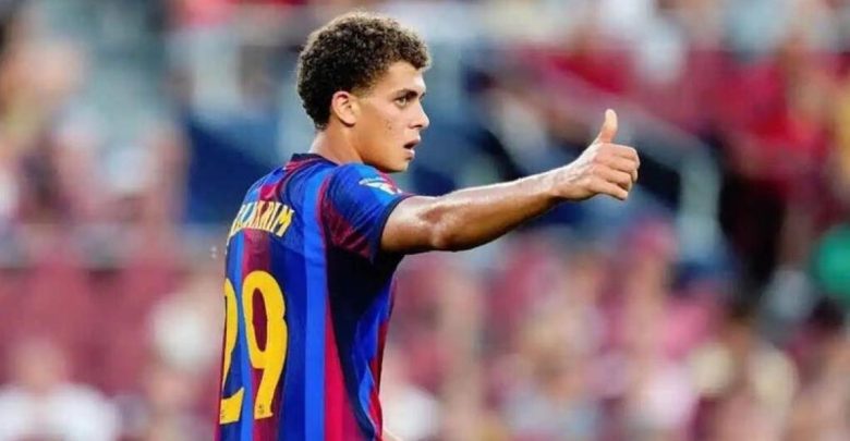 صورة | برشلونة يحتفي بحمزة عبد الكريم بعد تجديد عقده مع الفريق
