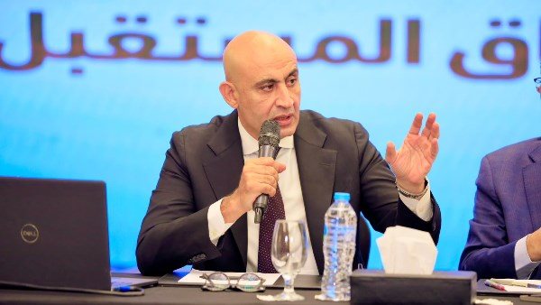 ضوابط غياب طلاب الابتدائي والإعدادي.. غرامة 10 جنيه لكل عشرة أيام وخصم درجات