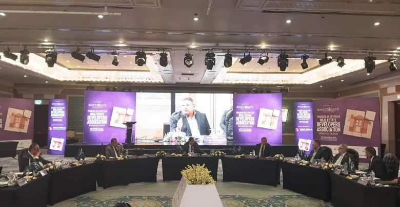 طارق شكري: ضرورة تنظيم العلاقة بين المطور والمقاول.. واتفاق مع وزير الإسكان على فصل خاص بالمقاولات