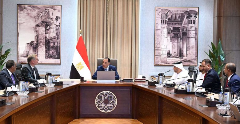 عقب تأسيس شركة "الفجيرة العلمين" للنفط والغاز.. مصطفى مدبولي يلتقي مع مسئولي إمارة الفجيرة