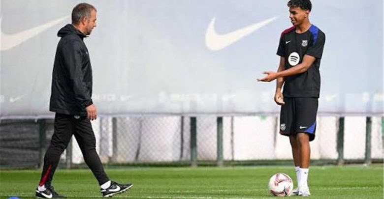 فليك يحسم موقف لامين يامال من التواجد في قائمة برشلونة لمباراة فالنسيا بـ الدوري الإسباني