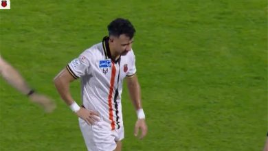 فيديو | إصابة تريزيجيه ويغادر مباراة الرياض والخليج