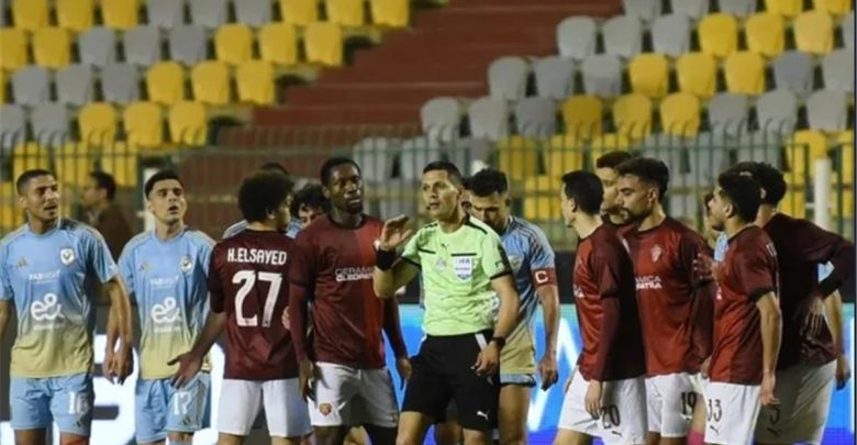 فيديو | بعد واقعة الأهلي وسيراميكا.. محمود وفا يحتسب ركلة جزاء مثيرة للجدل في مباراة وادي دجلة والقناة