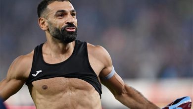 فيديو | مشجعة لـ ليفربول تسافر إلى تركيا لدعم محمد صلاح أمام جالطة سراي