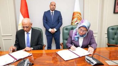 لدعم منشآت القطاع الخاص.. ,.وزراة العمل توقع بروتوكول تعاون مع صندوق الخدمات الاجتماعية