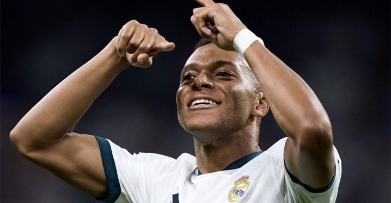 مبابي: رونالدو استثناء.. ولاعب ريال مدريد لا يستحق هذه الانتقادات