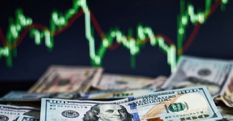 محلل: أسعار النفط تحدد مسار الفائدة.. وعوائد السندات عند 5% قد تنافس الأسهم
