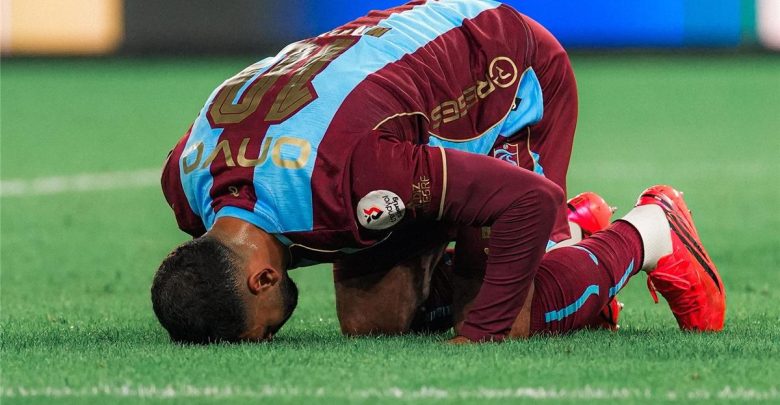 محمد صلاح يحقق إنجازًا قياسيًا بهدفه في مباراة طرابزون سبور وجنتشلر بيرليجي