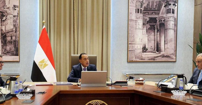 مدبولي يتابع مؤشرات الاقتصاد وخطة التنمية.. ويوجه بدعم الصناعة وريادة الأعمال