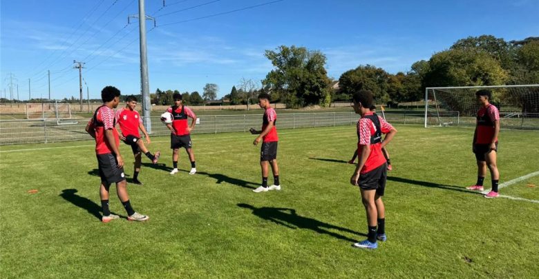 منتخب الناشئين يتدرب على ضربات الجزاء استعدادًا لـ إنجلترا
