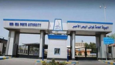 موانئ البحر الأحمر: تداول 15 ألف طن بضائع و862 شاحنة و167 سيارة