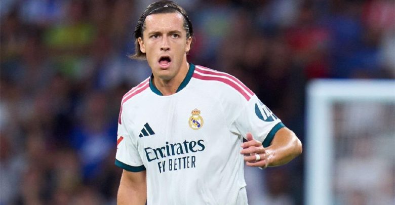 موندو ديبورتيفو توضح سبب تأخر نزول كاريراس خلال مواجهة ريال مدريد وإنتر ميلان
