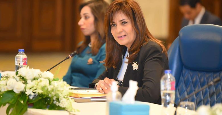 نبيلة مكرم: المرحلة الثالثة من مبادرة «إيد واحدة» تستهدف التوسع بخدمات متكاملة للأسر الأكثر احتياجًا بالصعيد