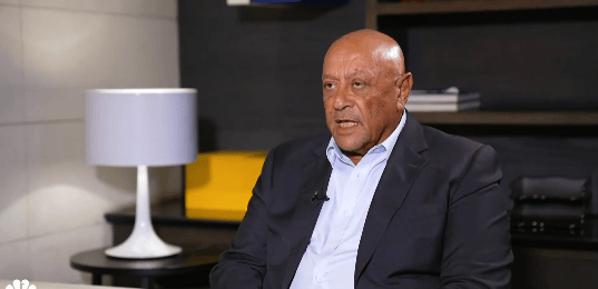 هشام شكري يكشف تفاصيل رؤيته لتنظيم تملك الأجانب للعقار وضوابط السوق العقارية