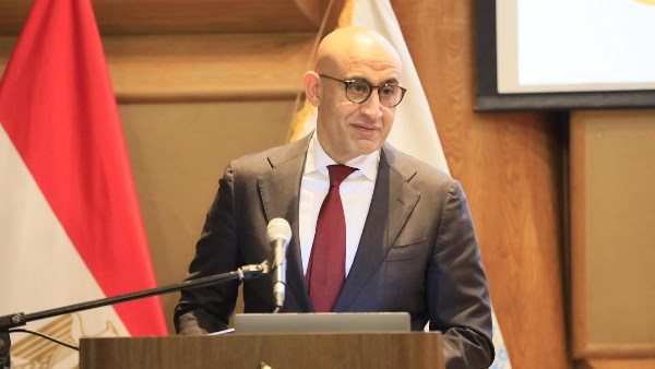 هل يتم تخفيف منهج رياضيات الصف الثالث الابتدائي بعد شكاوى أولياء الأمور؟