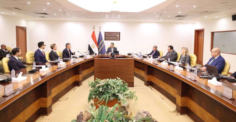 وزير الاتصالات يبحث مع "إنفيديا" دعم الشركات الناشئة والبحث والتطوير وبناء القدرات المحلية