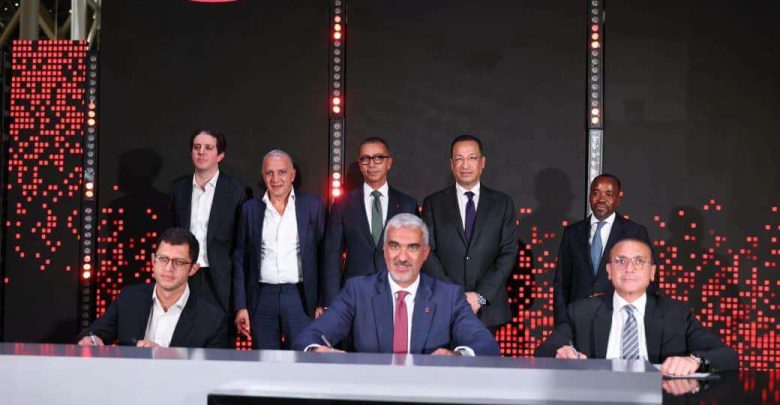 وزير الاتصالات يشهد الإعلان عن شراكة استراتيجية بين شركة ڤودافون بيزنس ومجموعة السويدي إليكتريك وشركة كاساڤا تكنولوجيز