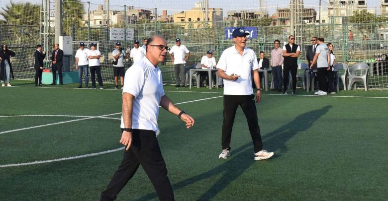 وزير الاستثمار يشارك العاملين بهيئة الاستثمار المباراة النهائية لليوم الرياضي 2026